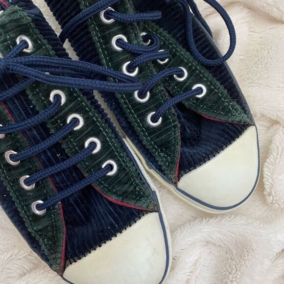 RARE Converse USA corduroy low top sneakers - Picture 3 of 7
